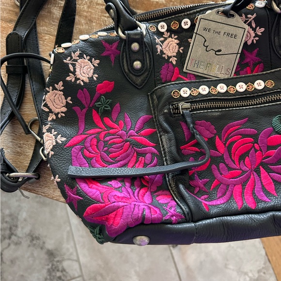 New Free People x The Falls Baby Emerson Tote Bag Floral Embroidered Buttons - Picture 8 of 14